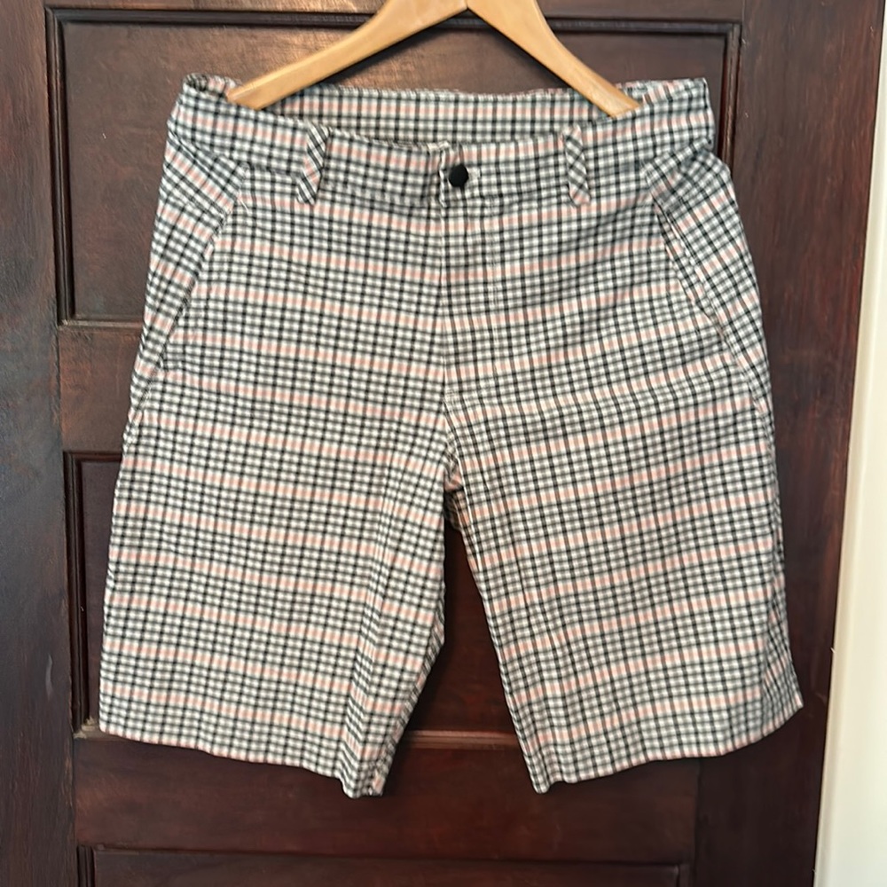 Lululemon Commission Golf Shorts